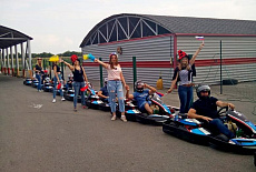 Соревнования на картингах!